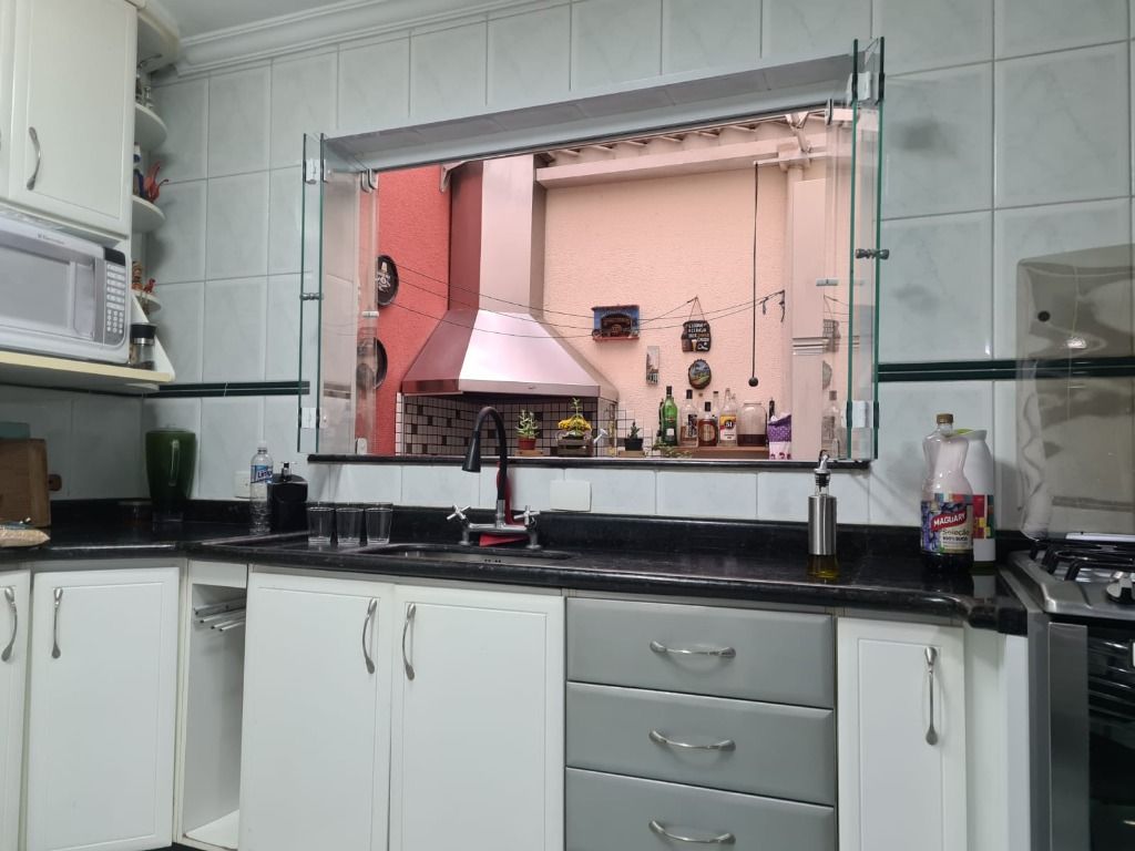 Sobrado à venda no Vila Valparaíso: 