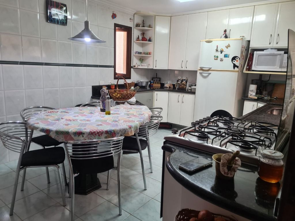 Sobrado à venda no Vila Valparaíso: 