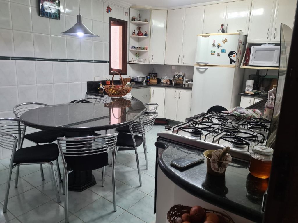 Sobrado à venda no Vila Valparaíso: 