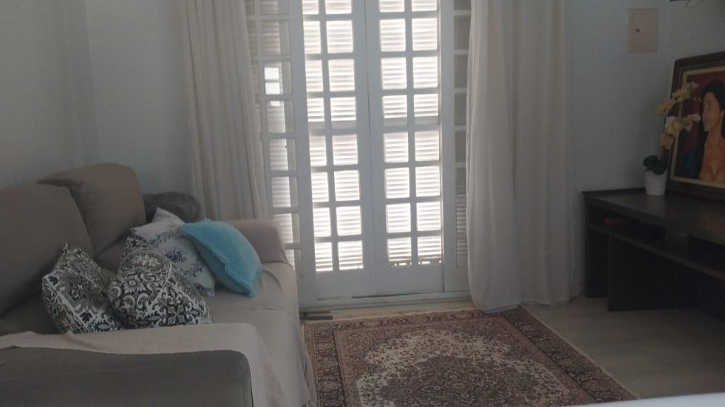 Sobrado à venda no Vila Valparaíso: 