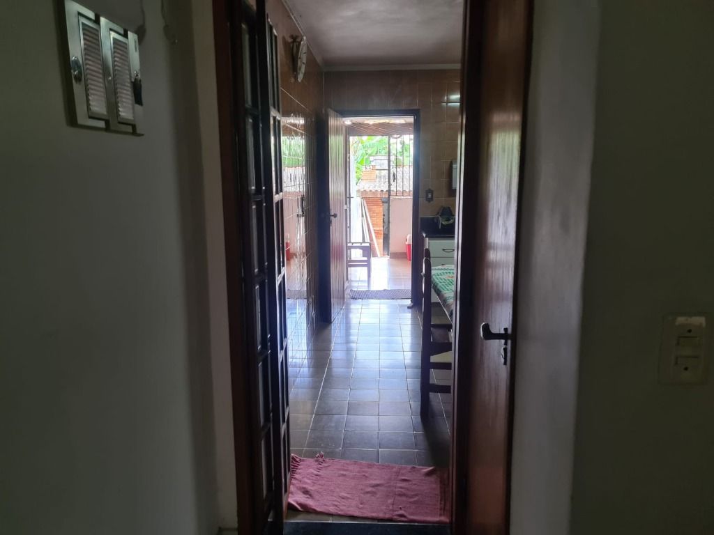 Sobrado à venda no Vila Valparaíso: 