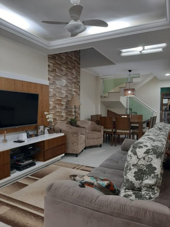 Sobrado à venda no Vila Marina: 