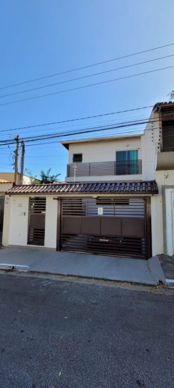 Sobrado à venda no Vila Cláudia: 