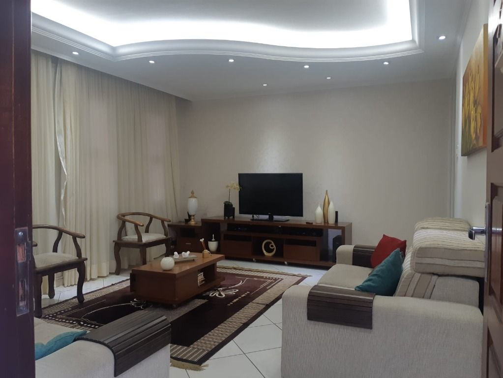 Casa à venda no Jardim Ocara: 