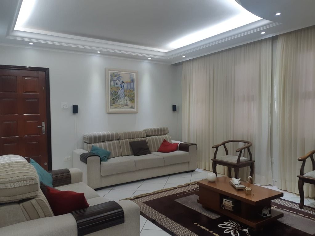 Casa à venda no Jardim Ocara: 