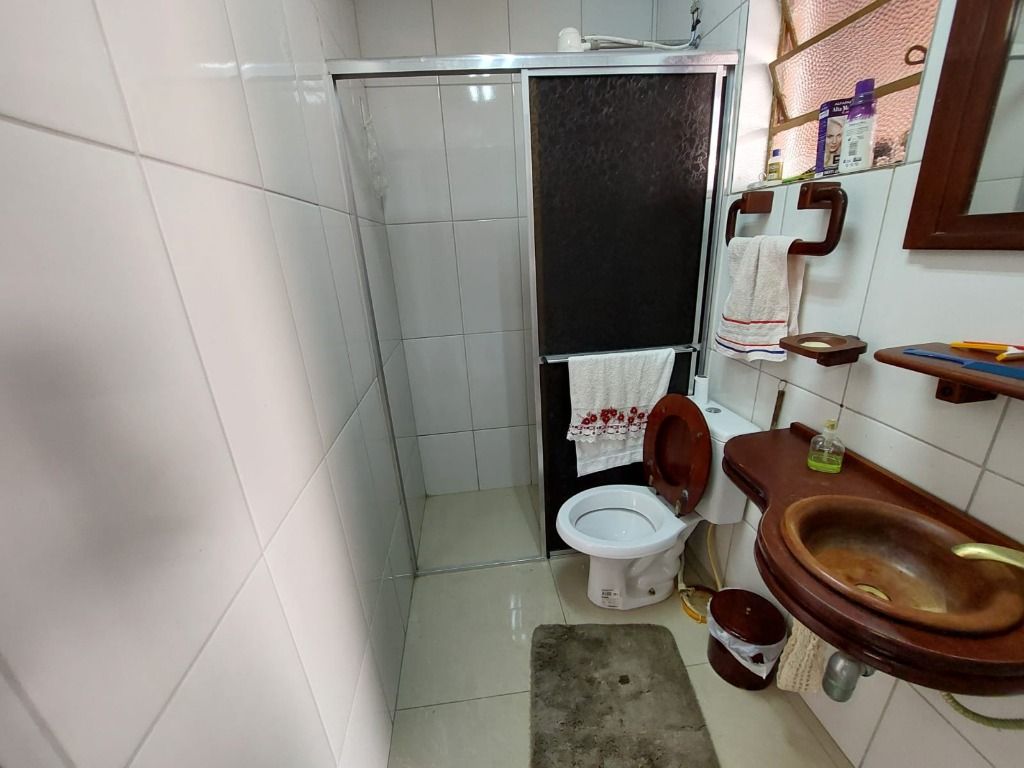 Sobrado à venda no Jardim Ocara: 