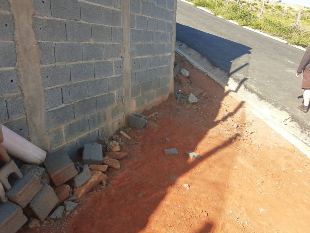 Terreno à venda no Jardim Do Pinhal: 