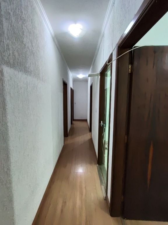 Casa à venda no Vila Lutécia: 