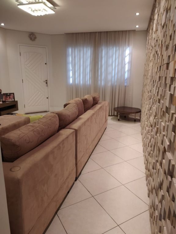 Sobrado à venda no Vila Valparaíso: 