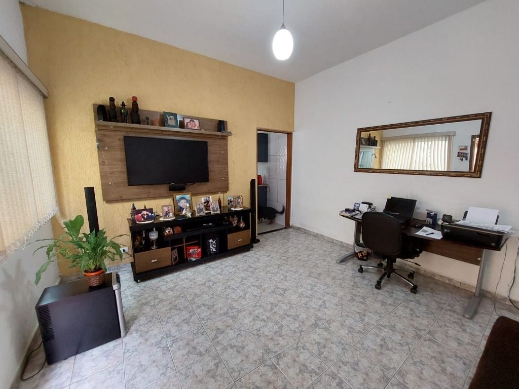 Casa à venda no Parque Bandeirante: 