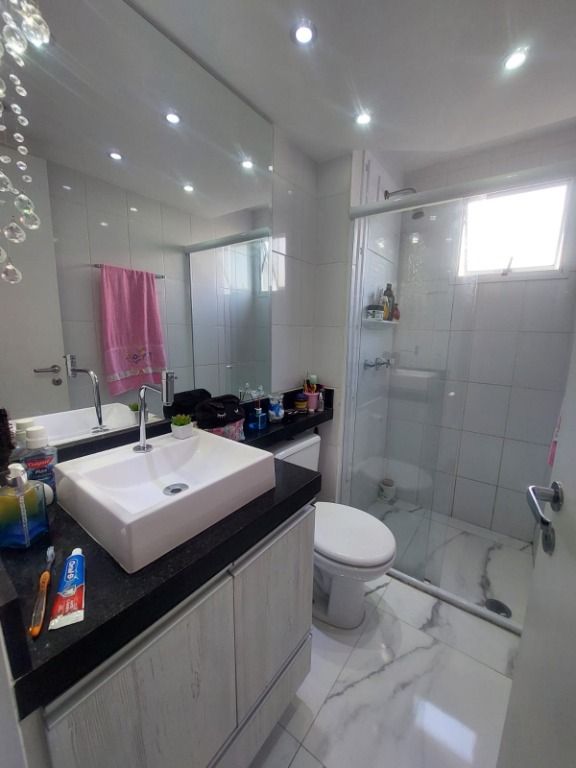 Apartamento à venda no Santa Terezinha: 