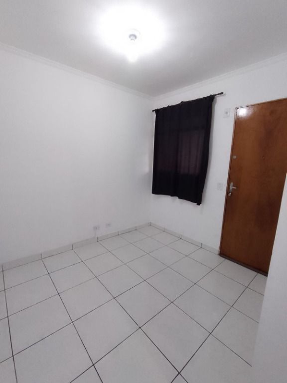 Apartamento à venda no Vila Scarpelli: 