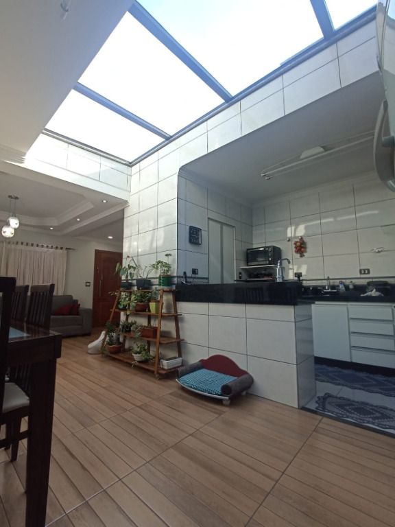 Casa à venda no Vila Tibiriçá: 