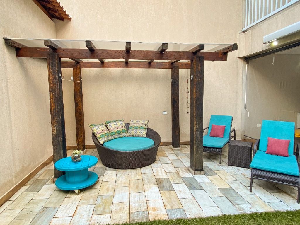 Sobrado à venda no Santa Maria: 