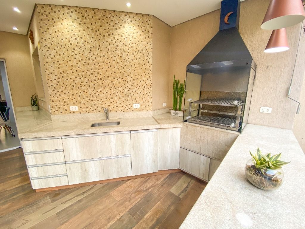 Sobrado à venda no Santa Maria: 