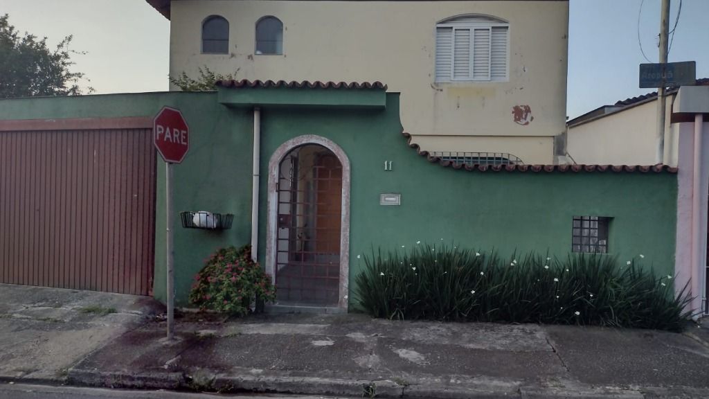 Sobrado à venda no Jardim Ocara: 