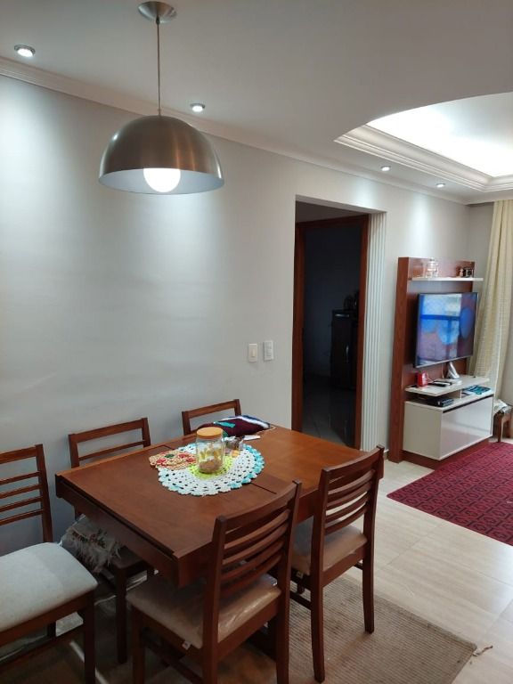 Apartamento à venda no Vila Baeta Neves: 