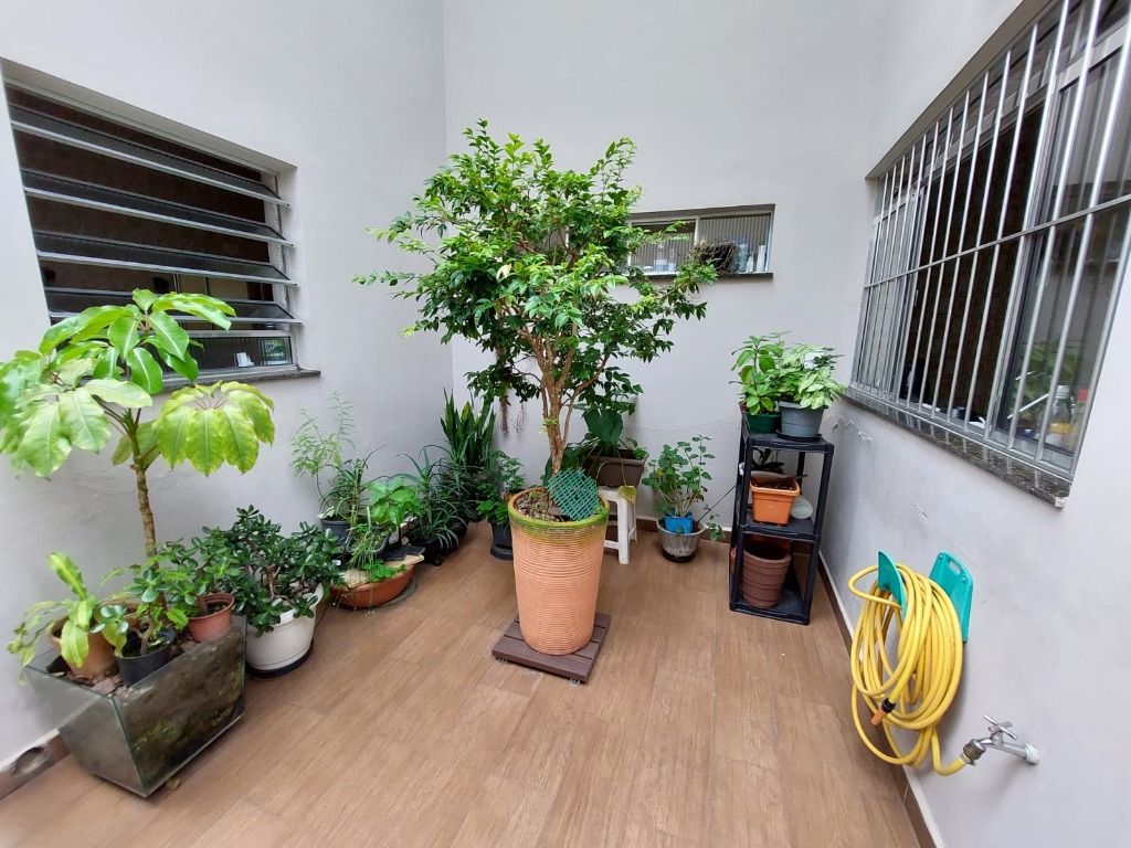 Sobrado à venda no Vila Scarpelli: 