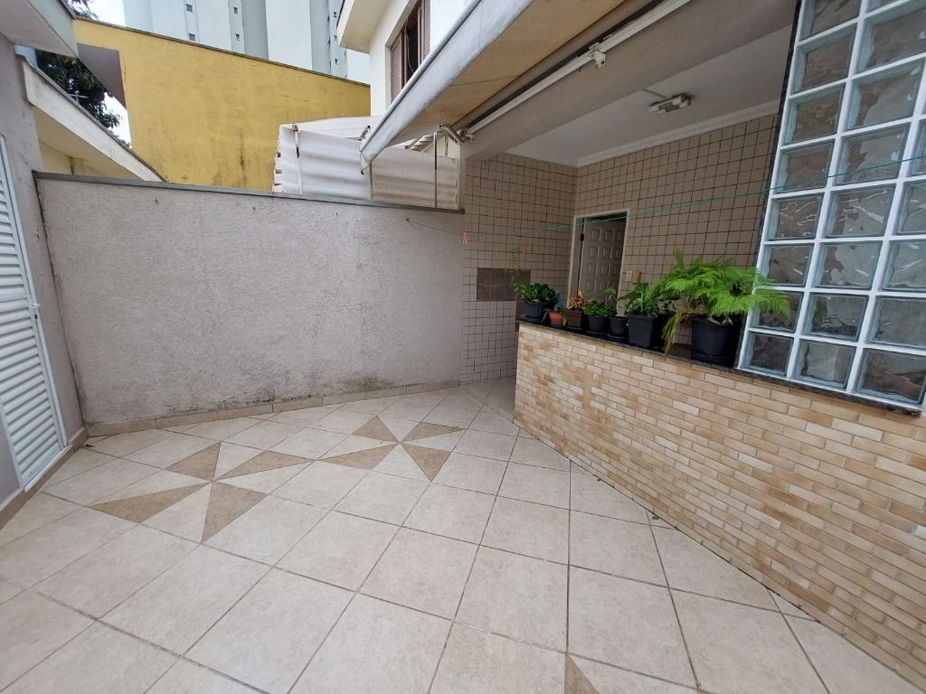 Sobrado à venda no Vila Scarpelli: 