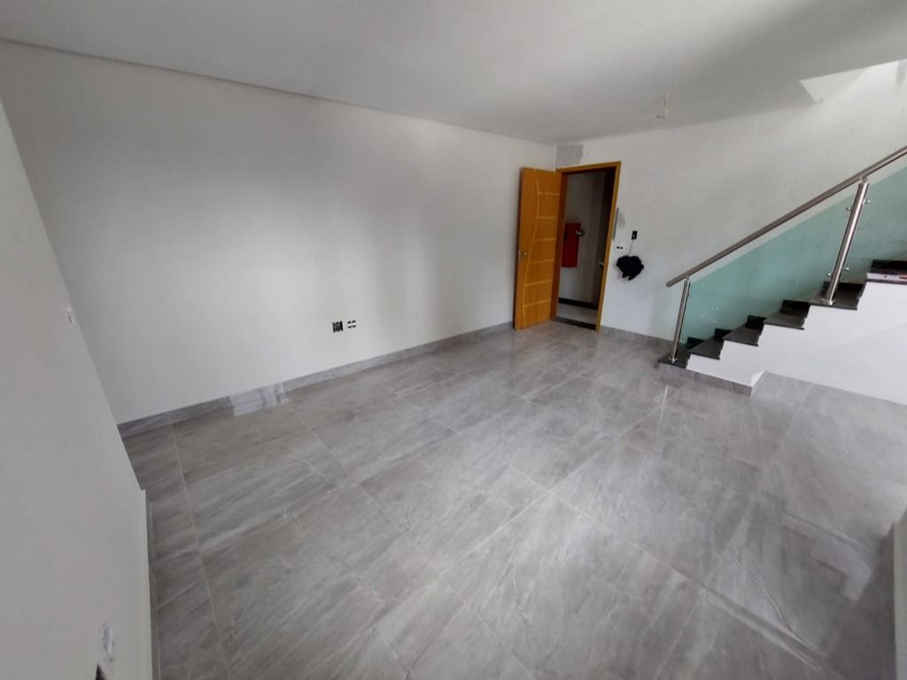 Cobertura à venda no Vila Valparaíso: 