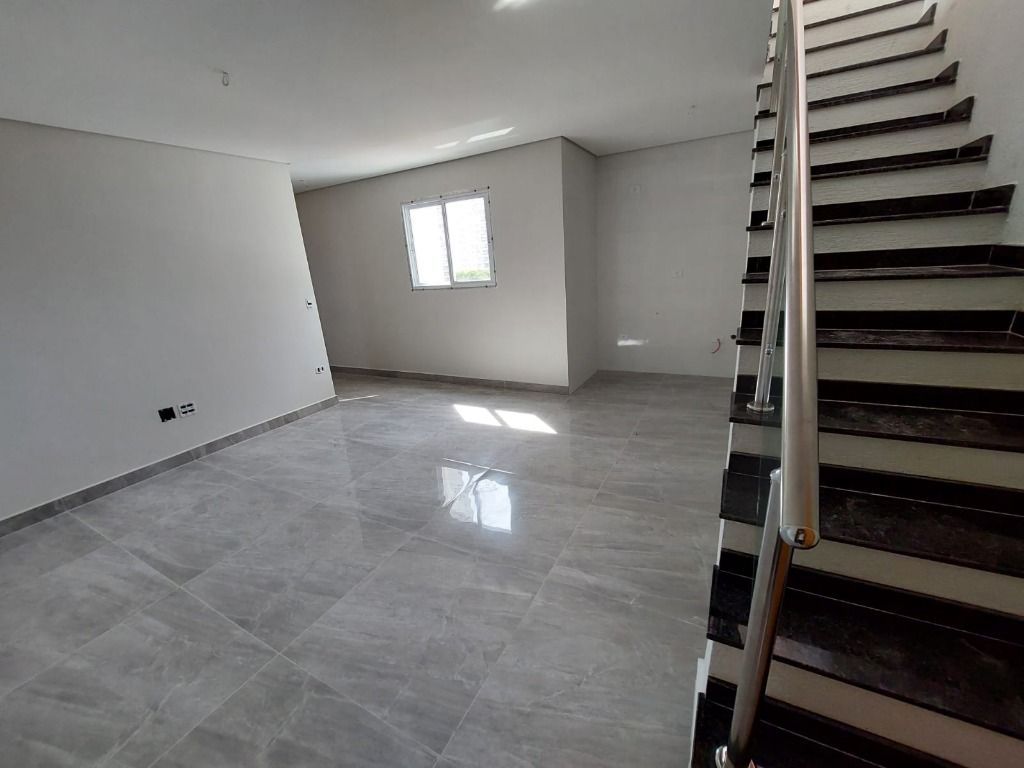 Cobertura à venda no Vila Valparaíso: 