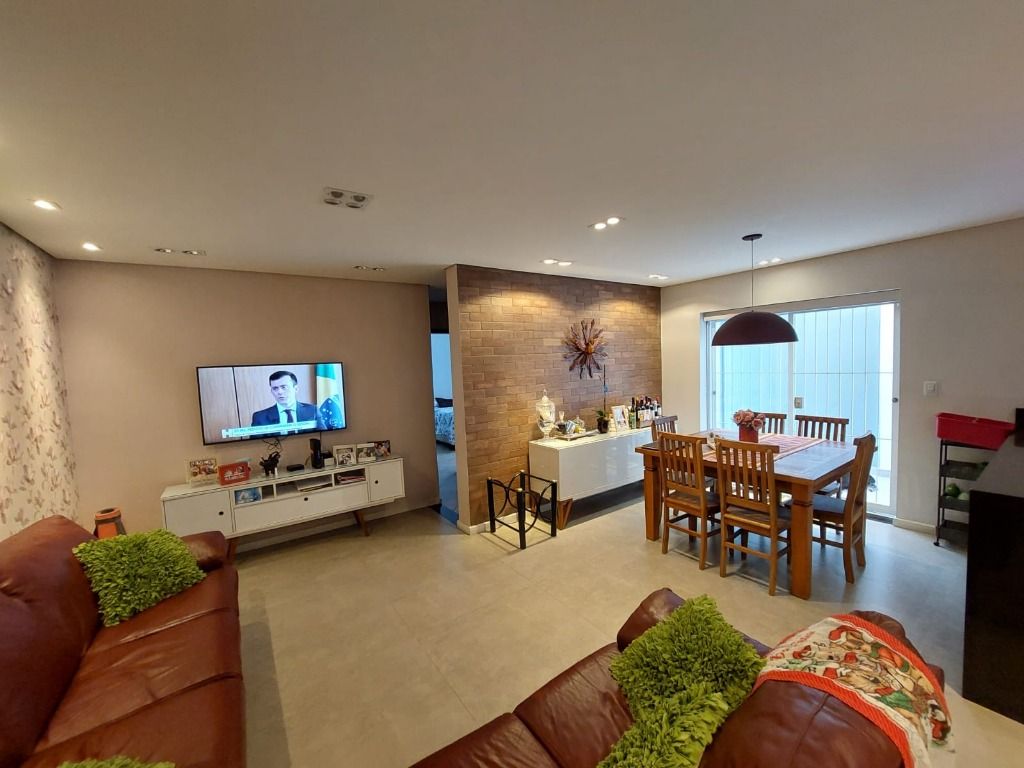 Casa à venda no Jardim Paraíso: 