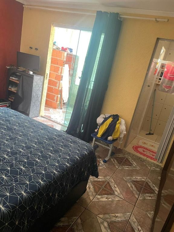 Sobrado à venda no Jardim Carla: 