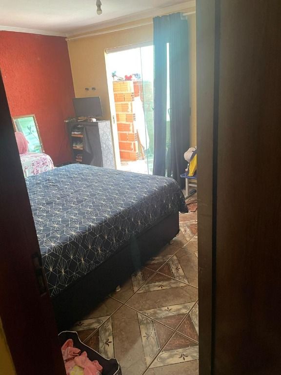 Sobrado à venda no Jardim Carla: 