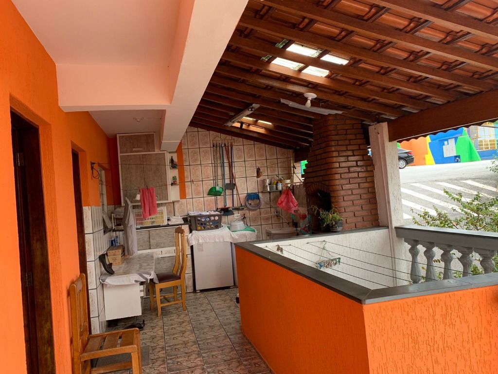 Sobrado à venda no Vila Baeta Neves: 