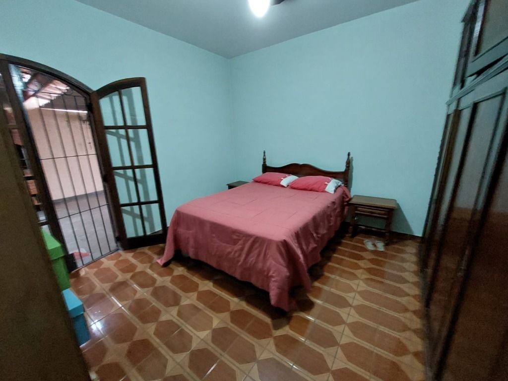 Sobrado à venda no Jardim Ocara: 