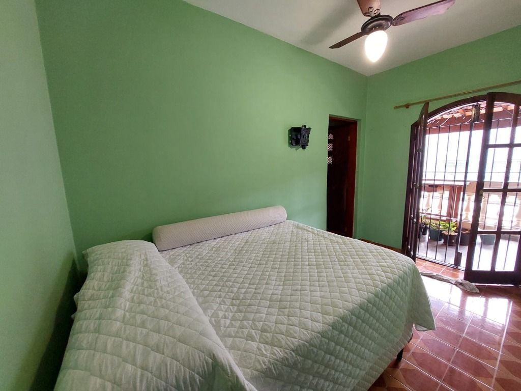 Sobrado à venda no Jardim Ocara: 