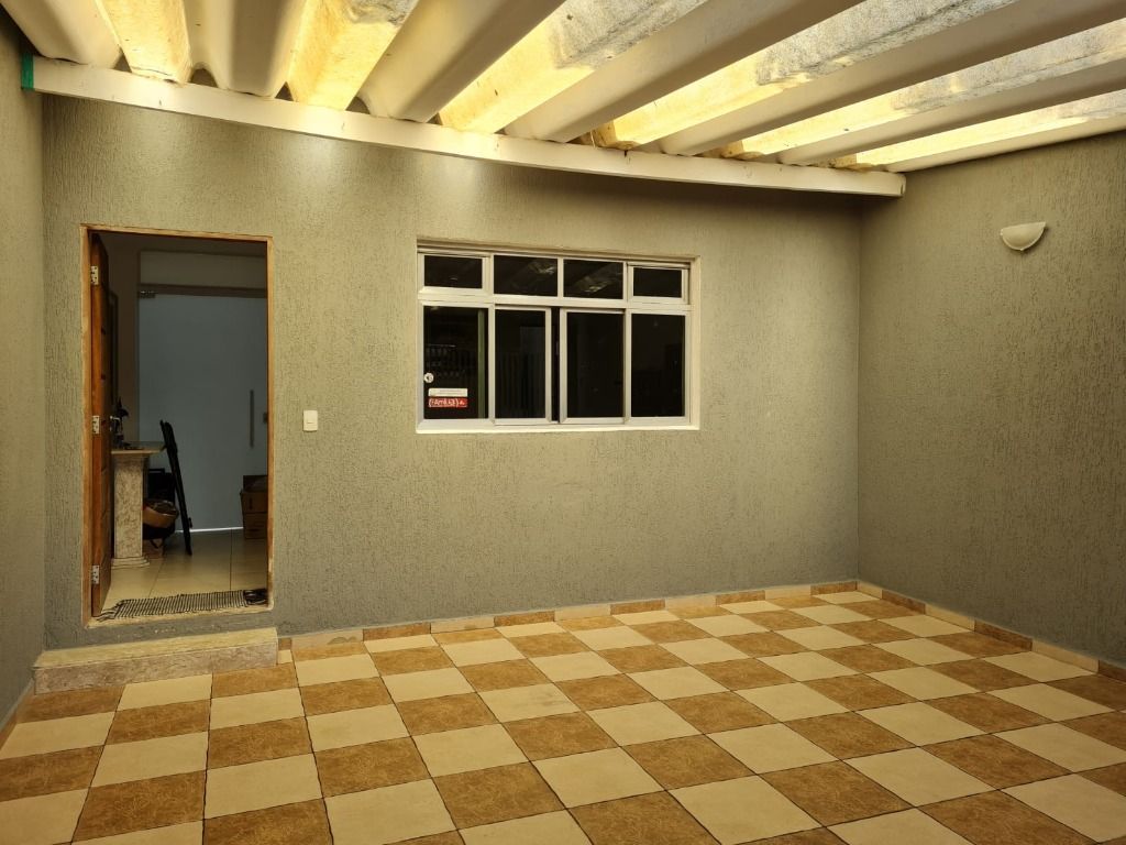 Sobrado à venda no Santa Terezinha: 