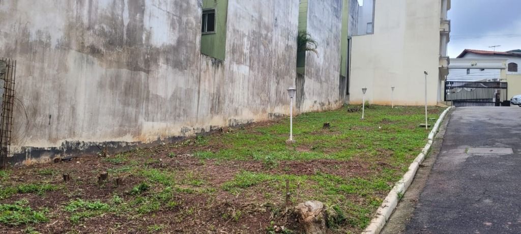 Terreno à venda no Vila Eldízia: 