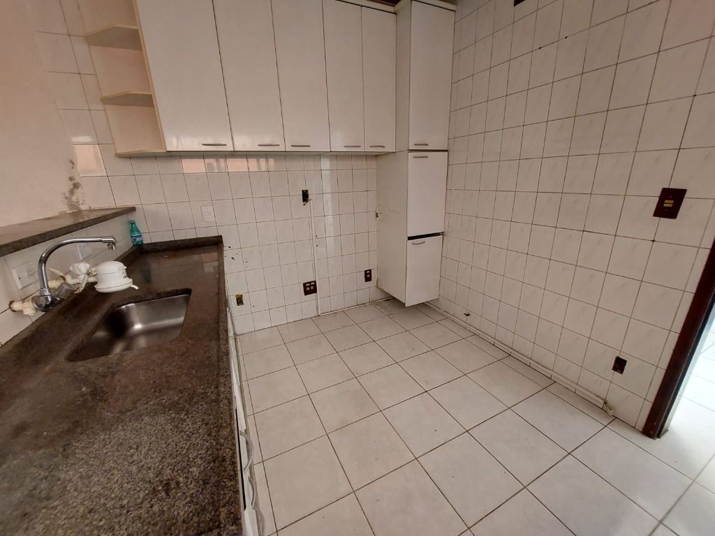 Sobrado à venda no Jardim Ocara: 