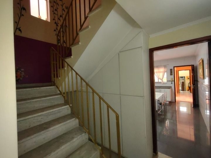 Sobrado à venda no Vila Scarpelli: 