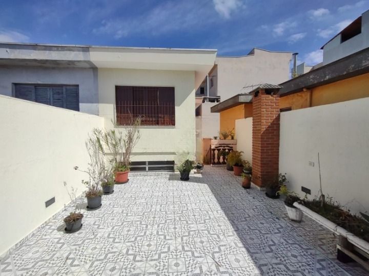 Sobrado à venda no Vila Scarpelli: 