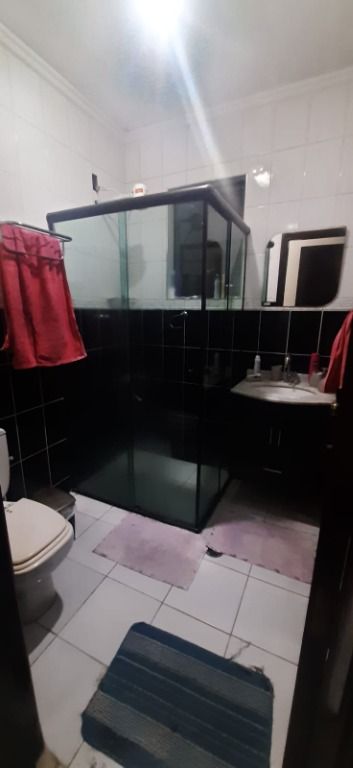 Sobrado à venda no Jardim Cristiane: 