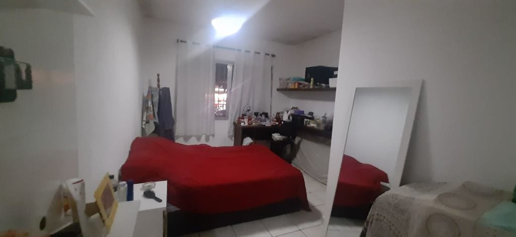 Sobrado à venda no Jardim Cristiane: 