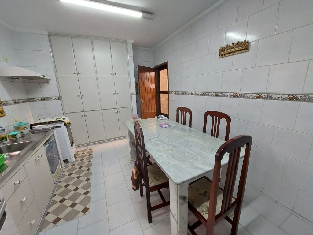 Sobrado à venda no Vila Floresta: 