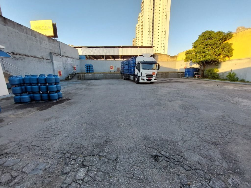 Terreno à venda no Vila Valparaíso: 