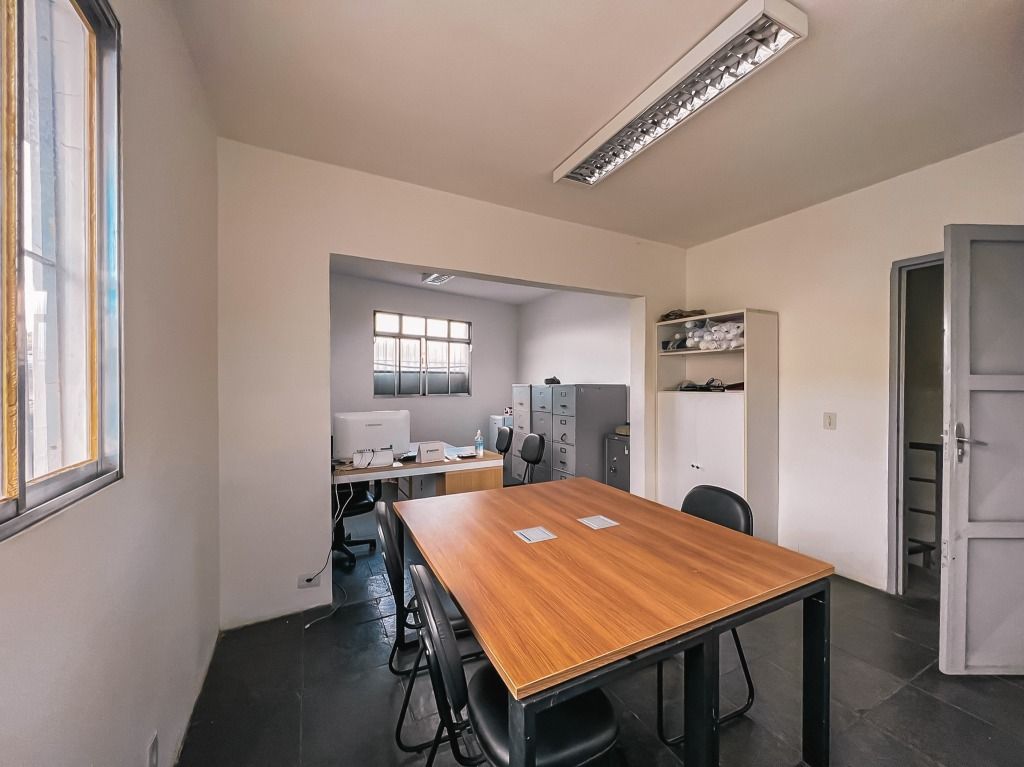 Terreno à venda no Vila Valparaíso: 