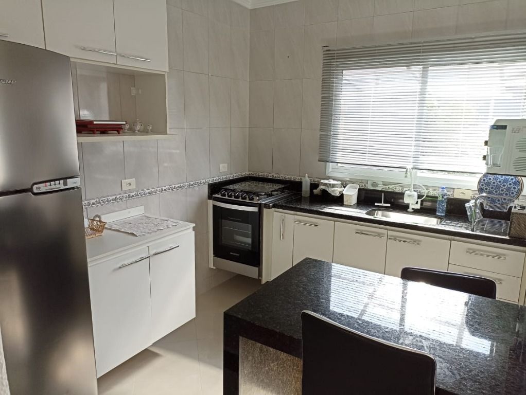 Sobrado à venda no Vila Cecília Maria: 