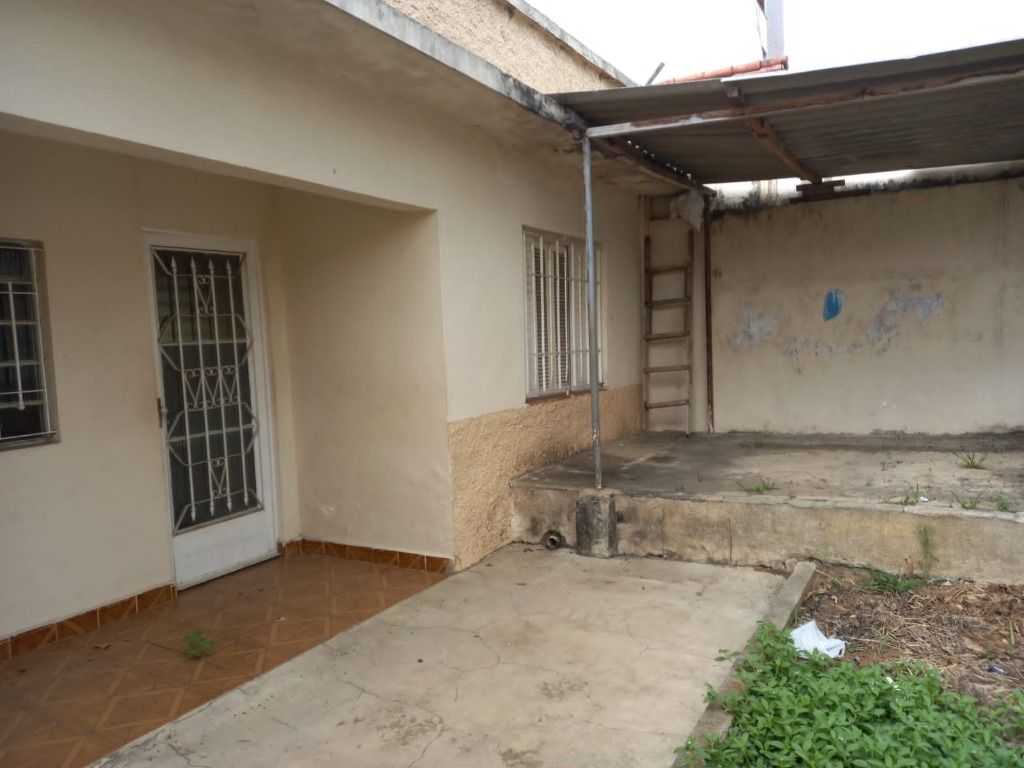 Terreno à venda no Utinga: 