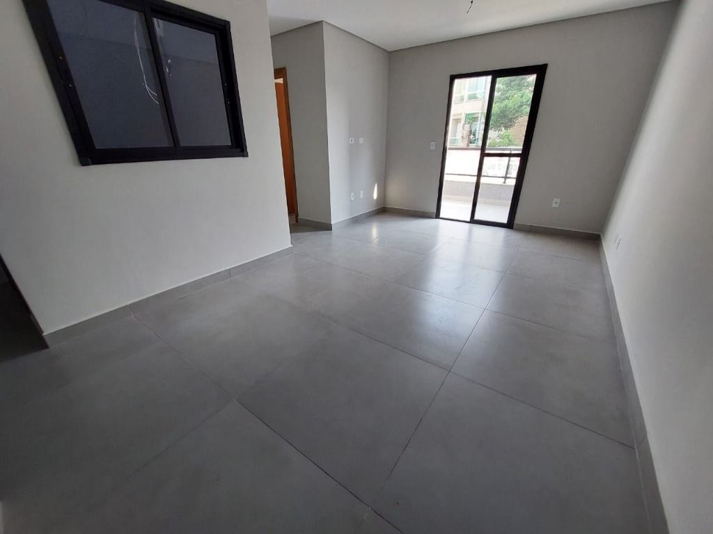 Sobrado à venda no Jardim Paraíso: 