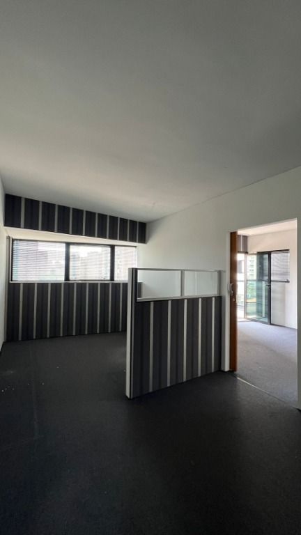 Sala à venda no Jardim: 