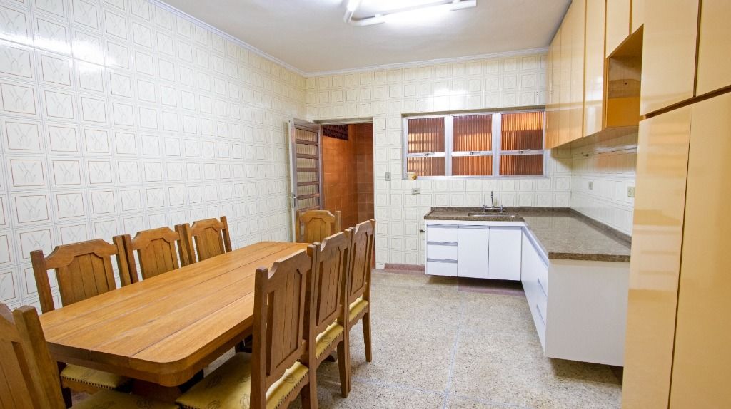 Sobrado à venda no Jardim: 