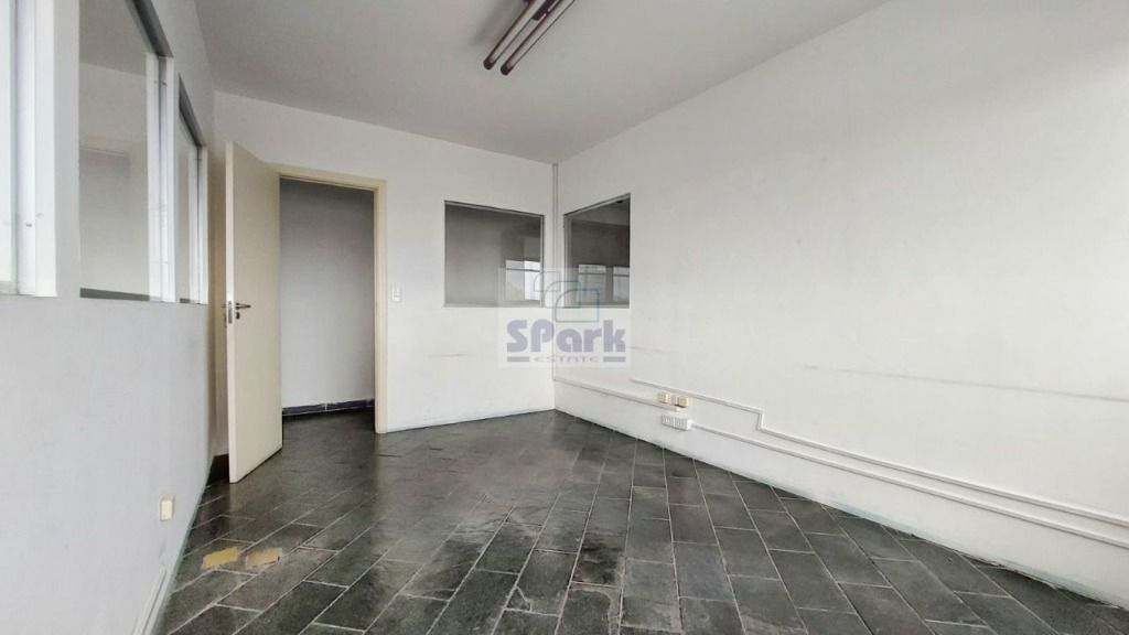 Sala à venda no Centro: 