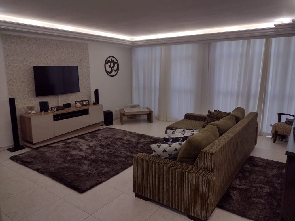 Sobrado à venda no Jardim Palermo: 