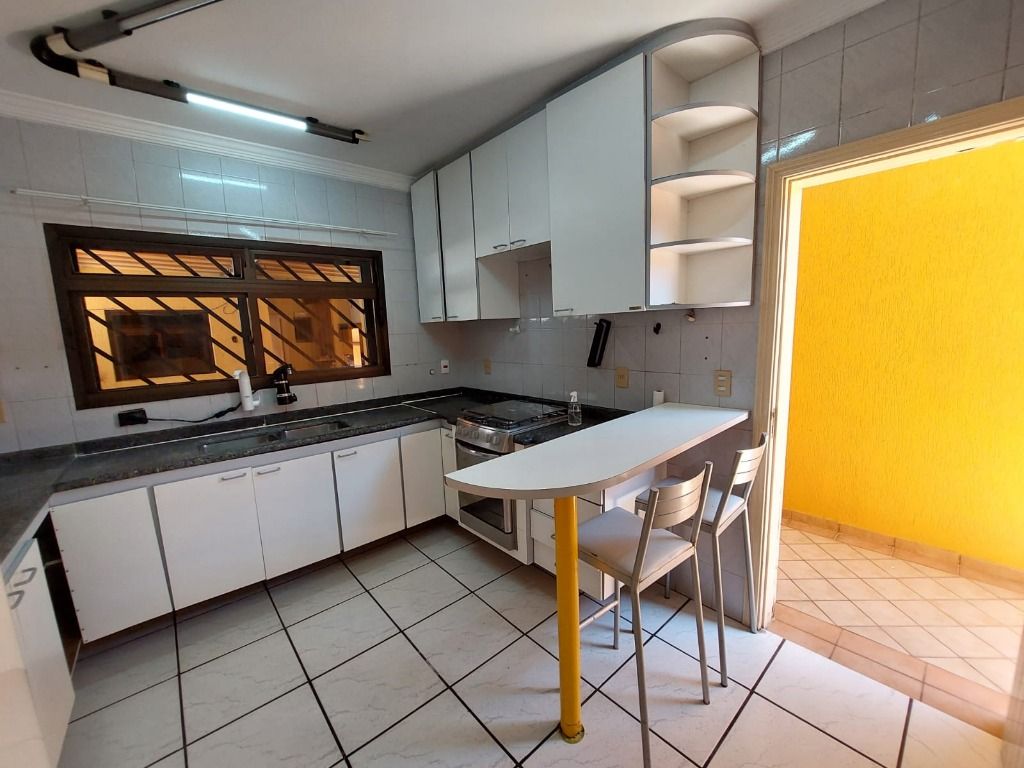 Sobrado à venda no Parque Bandeirante: 