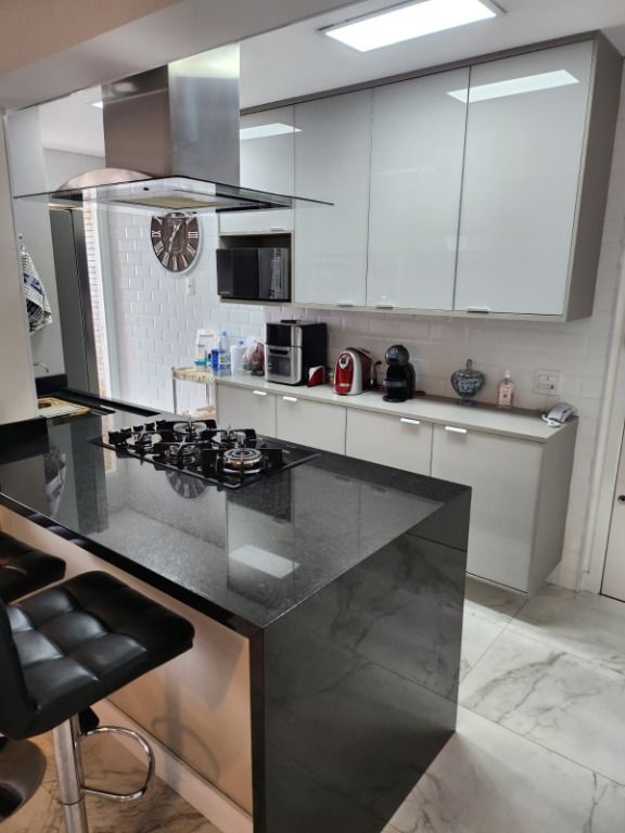 Apartamento à venda no Vila Baeta Neves: 